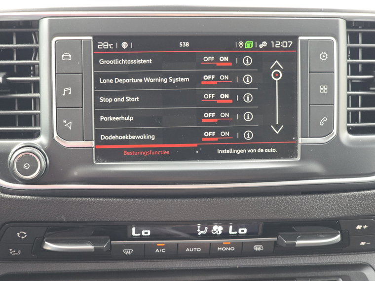 Vehicle Image 26