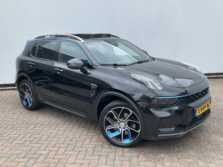 Vehicle Image 32