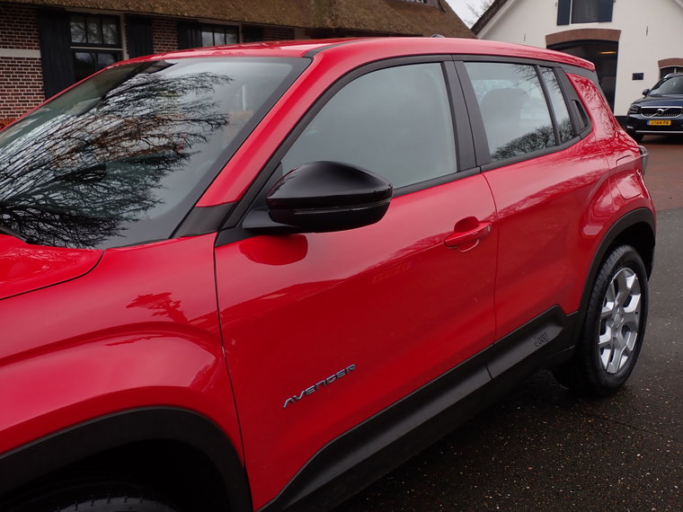 Vehicle Image 28