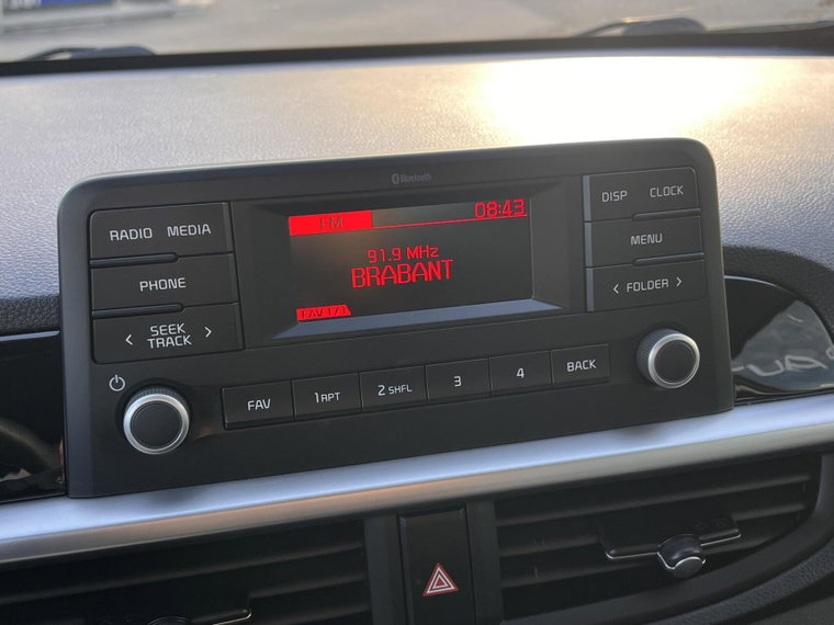 Vehicle Image 26