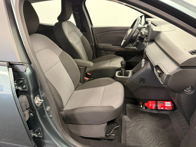 Vehicle Image 22