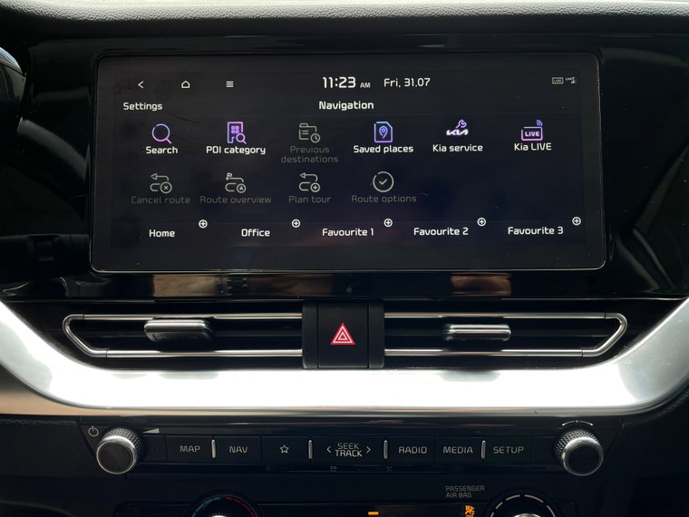 Vehicle Image 19