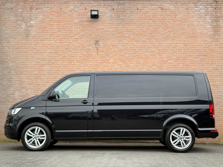 Vehicle Image 24