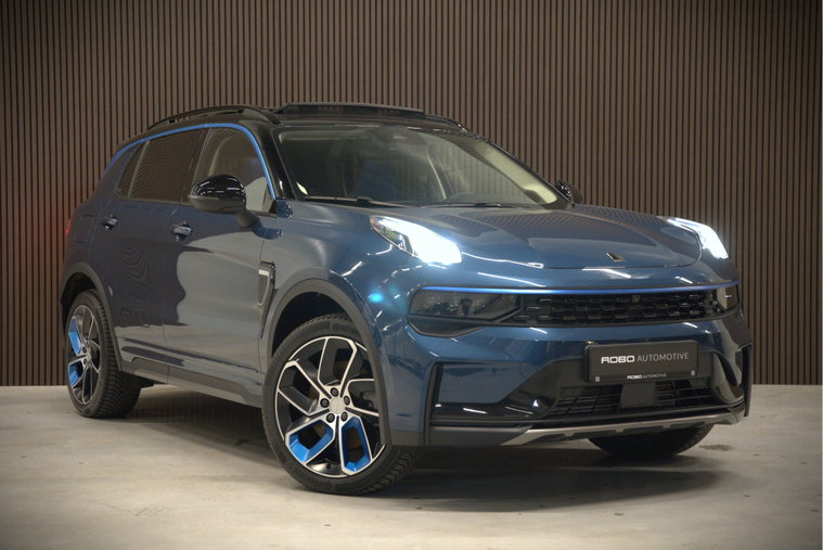 Vehicle Image 8