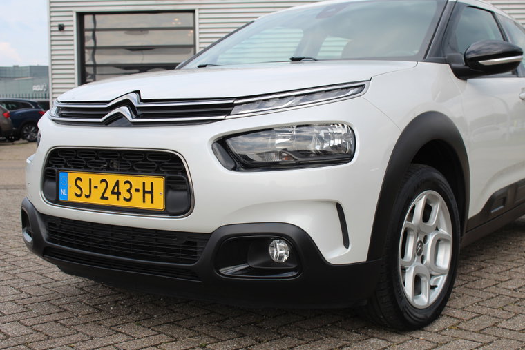 Vehicle Image 20