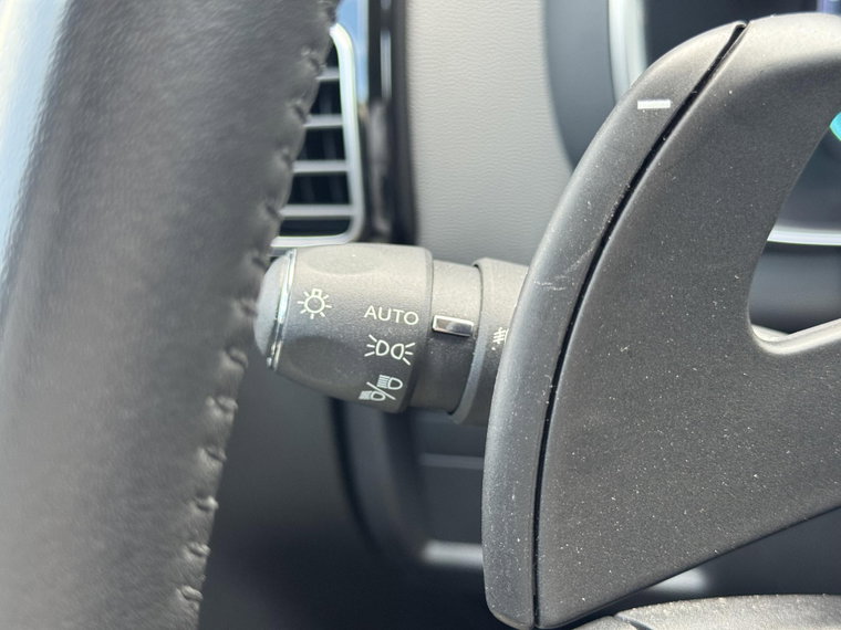 Vehicle Image 40