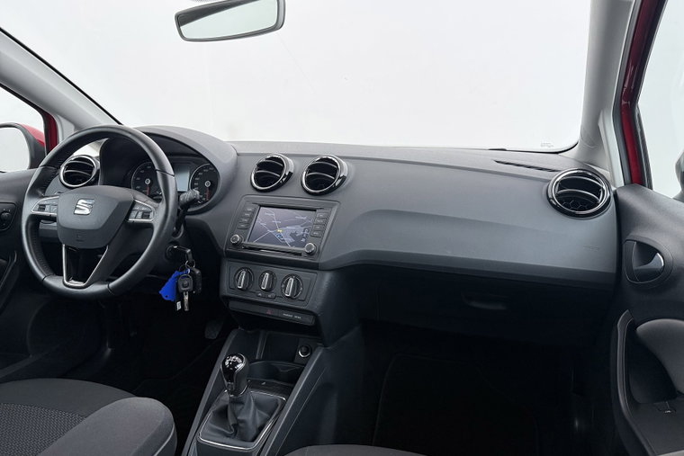 Vehicle Image 16