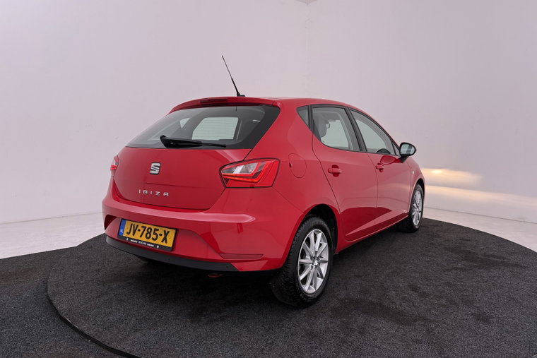 Vehicle Image 40