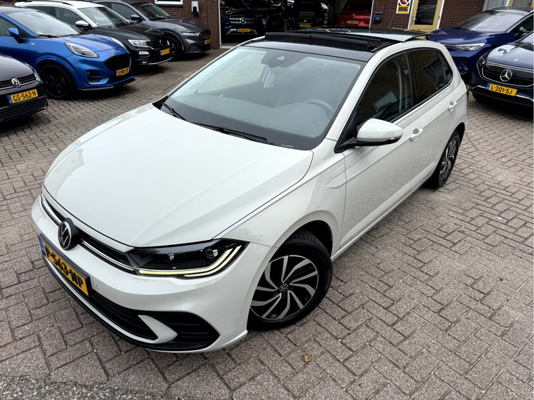 Vehicle Image 19