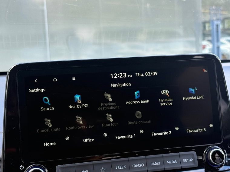 Vehicle Image 11