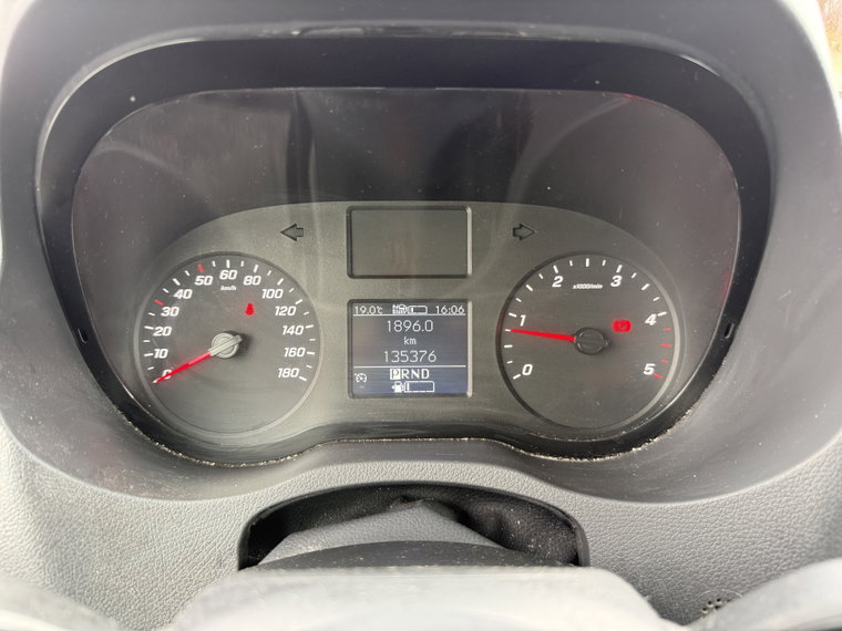 Vehicle Image 28