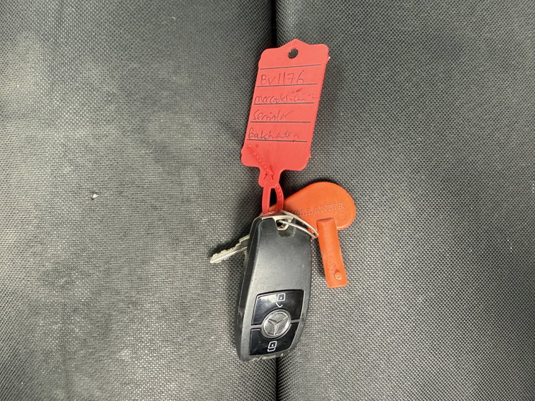 Vehicle Image 29