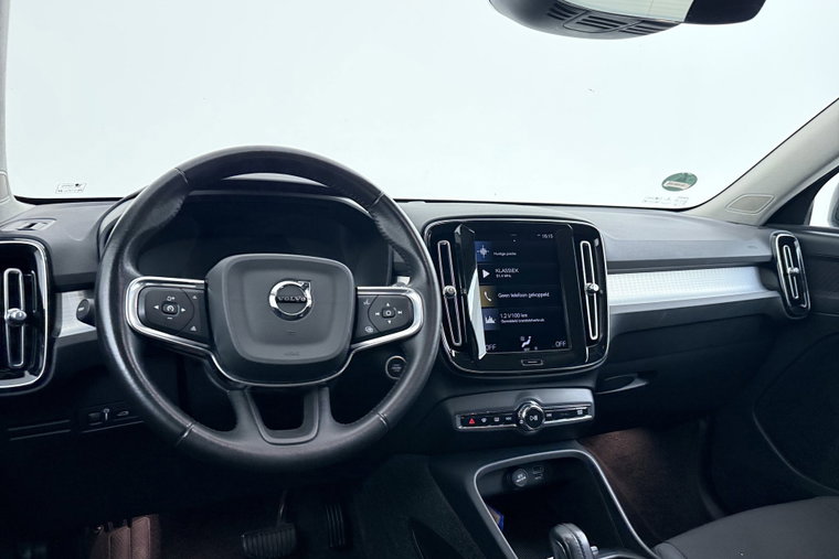 Vehicle Image 15