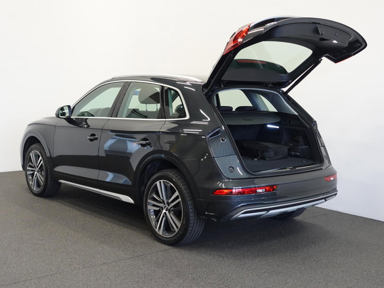 Vehicle Image 36