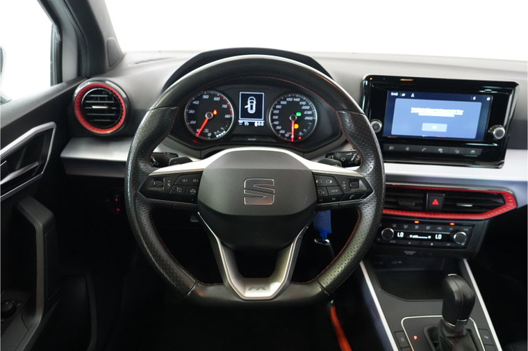 Vehicle Image 21