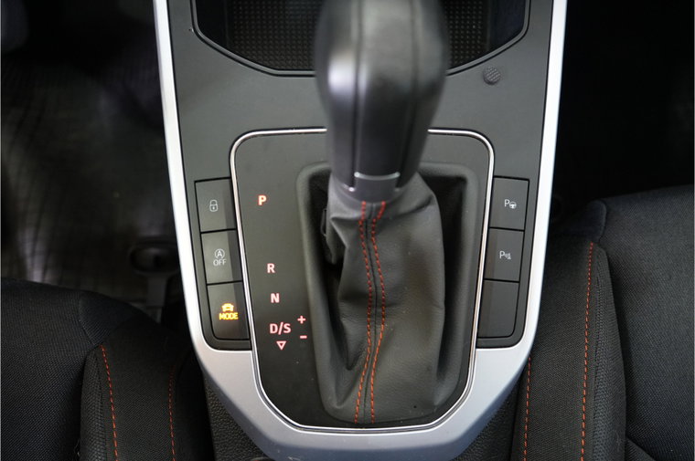 Vehicle Image 27