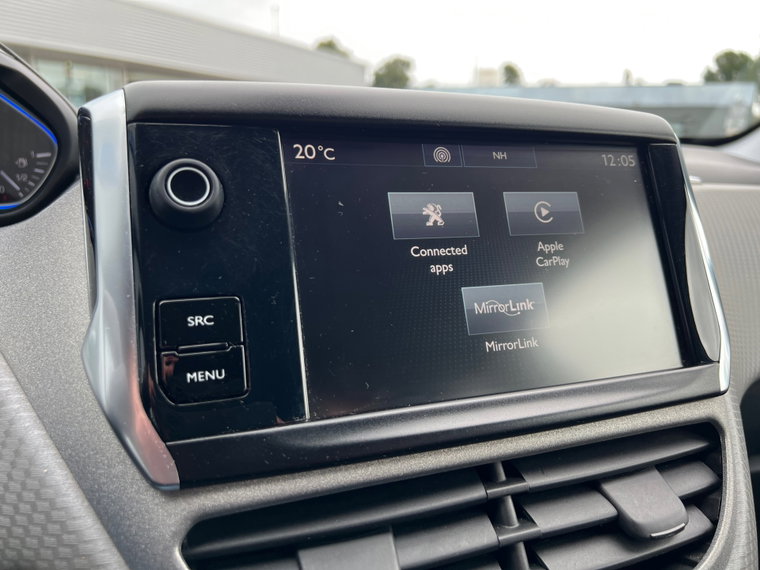 Vehicle Image 16