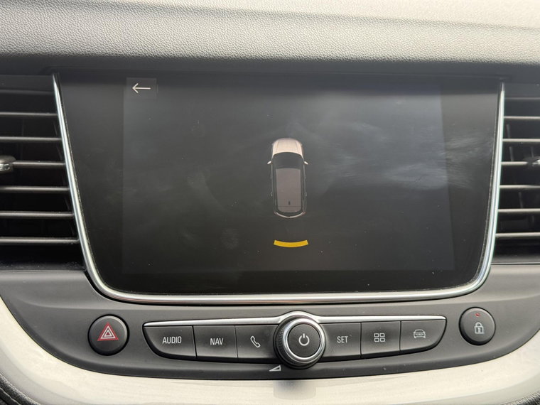 Vehicle Image 17