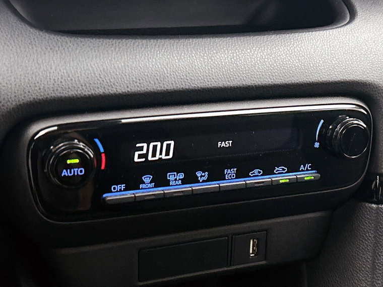 Vehicle Image 28