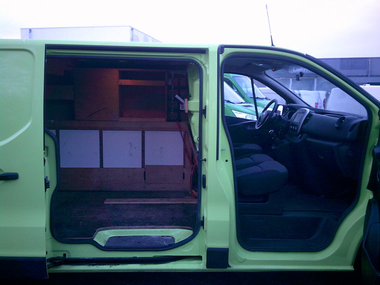 Vehicle Image 17