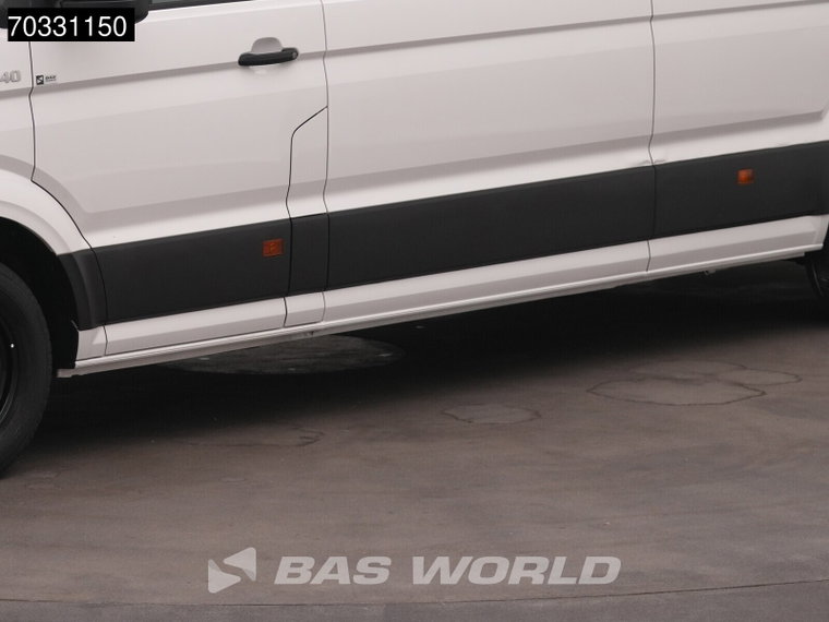Vehicle Image 37