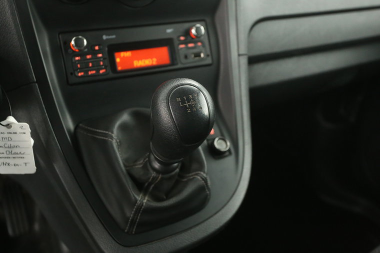 Vehicle Image 17