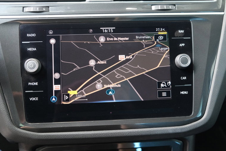 Vehicle Image 17