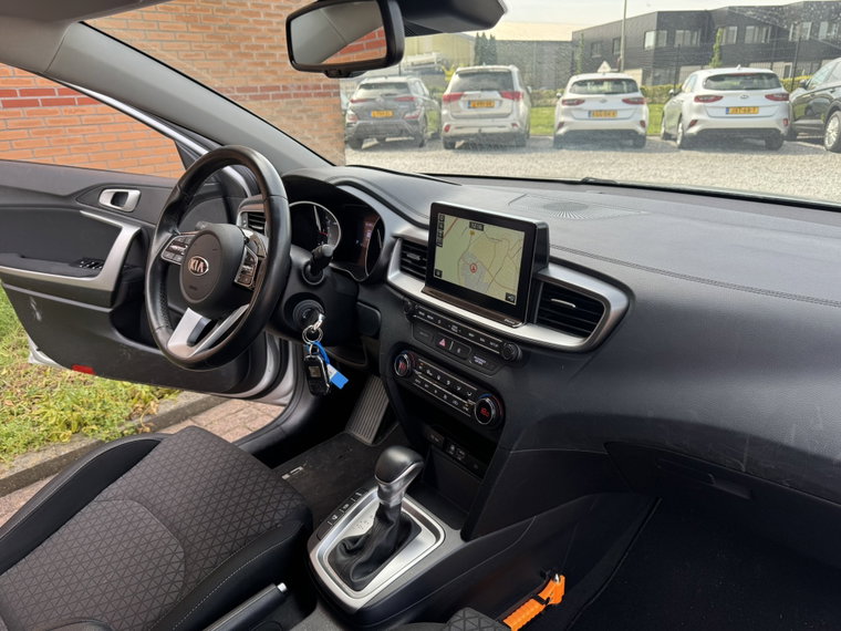 Vehicle Image 29
