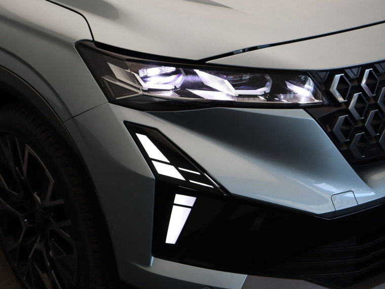 Vehicle Image 50