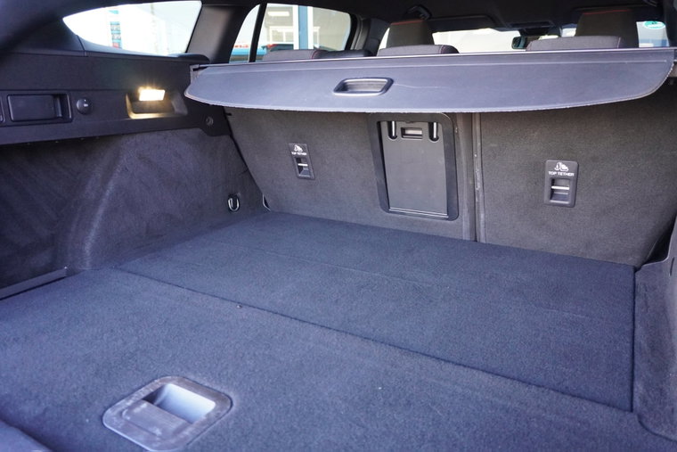 Vehicle Image 36