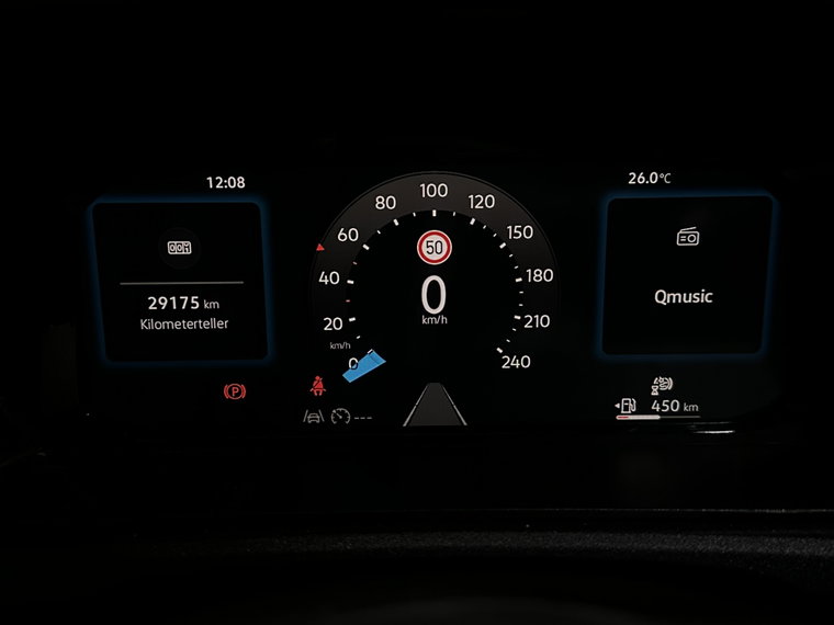 Vehicle Image 17