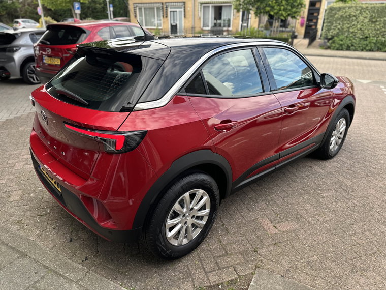 Vehicle Image 38