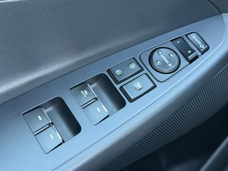 Vehicle Image 41