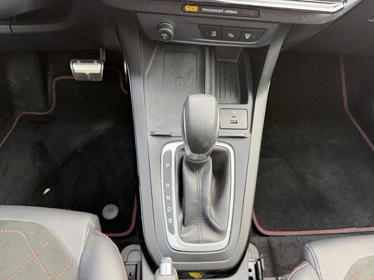 Vehicle Image 18