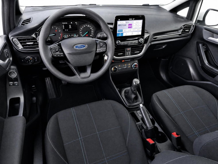 Vehicle Image 12
