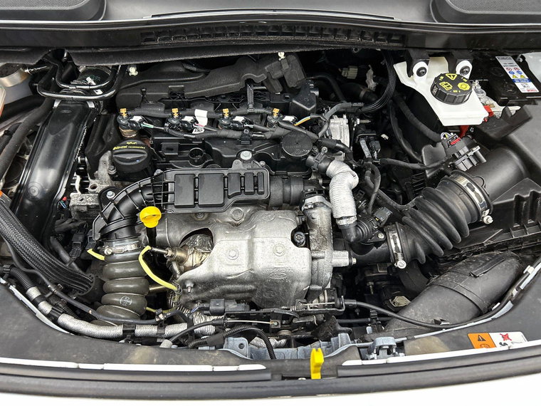 Vehicle Image 33