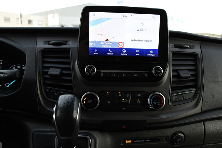 Vehicle Image 19