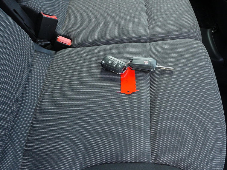 Vehicle Image 17