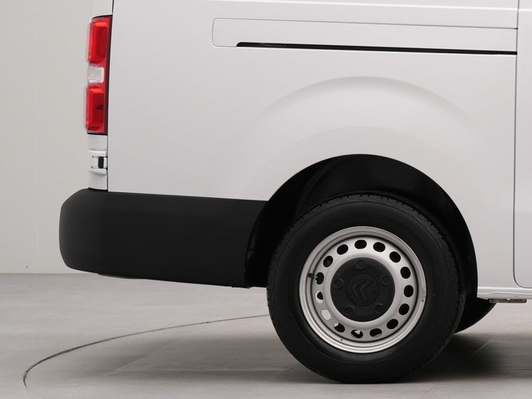 Vehicle Image 39