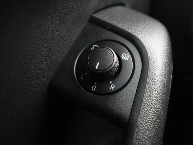 Vehicle Image 37
