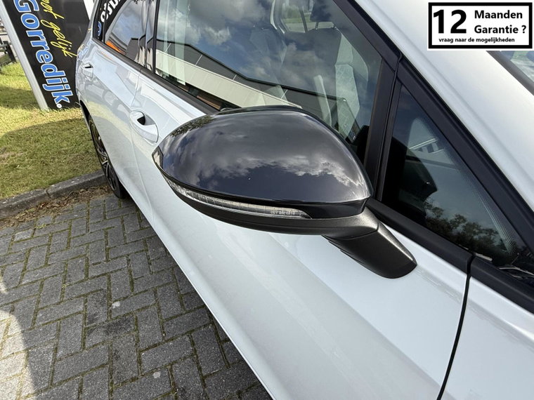 Vehicle Image 27