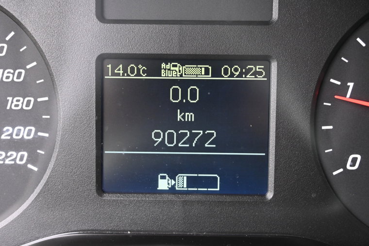 Vehicle Image 13