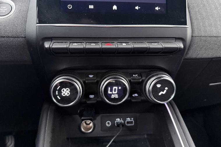 Vehicle Image 22