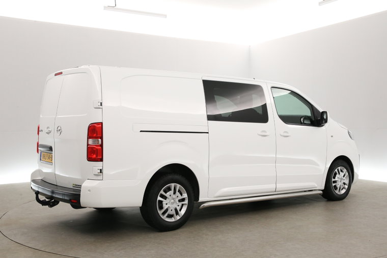 Vehicle Image 28