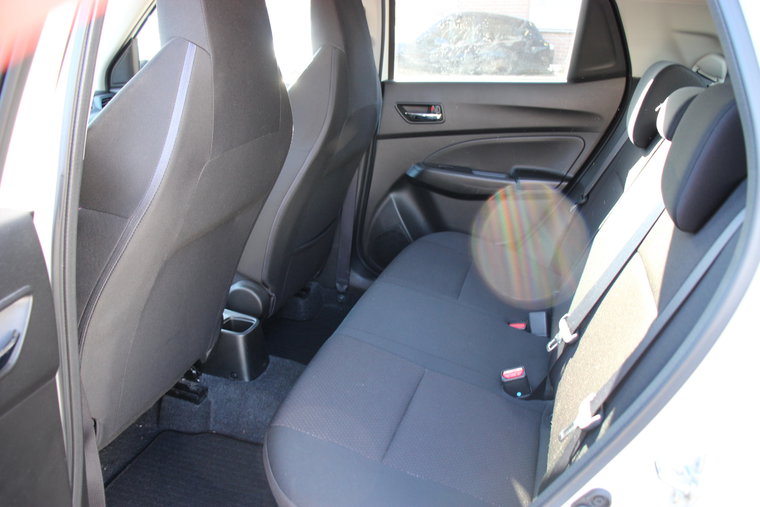 Vehicle Image 9