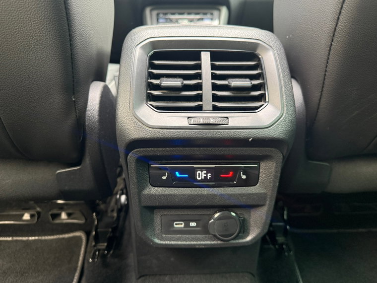 Vehicle Image 48