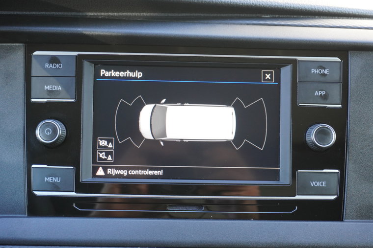 Vehicle Image 18