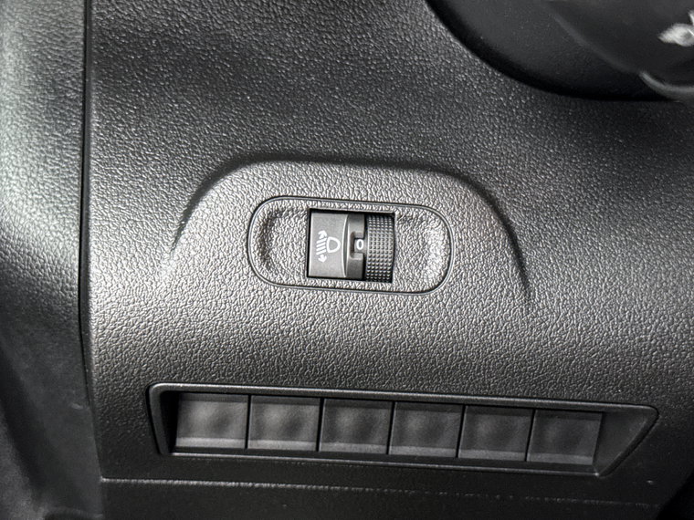 Vehicle Image 24