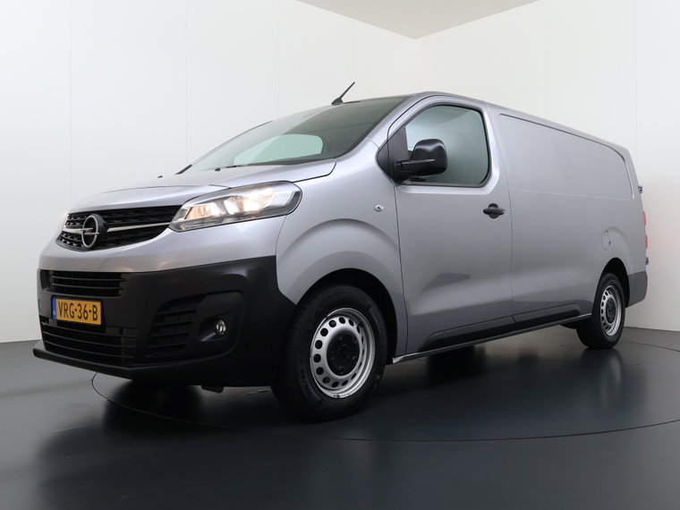 Vehicle Image 32