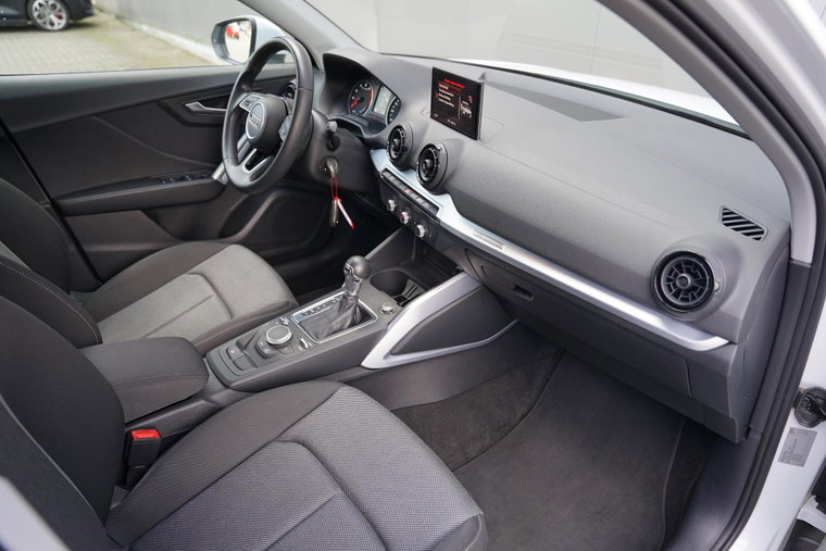 Vehicle Image 39